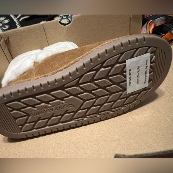 Koolaburra by UGG Aubrei Short Size 2 Kids - Picture 7 of 7